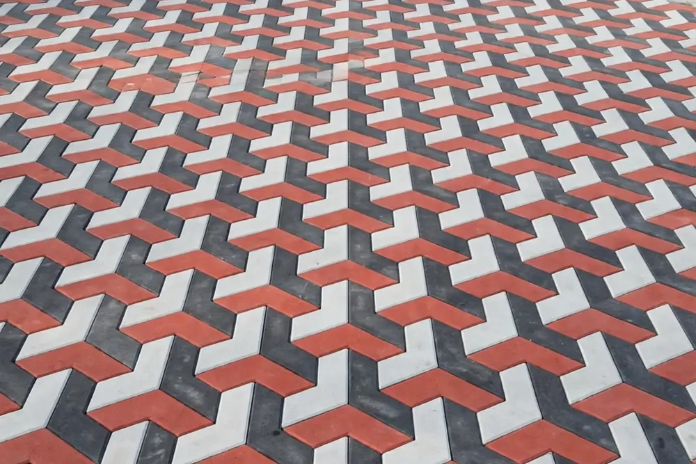 3D loobed interlocking pavers luxury villa driveway Karachi - Shah Tuff Tiles